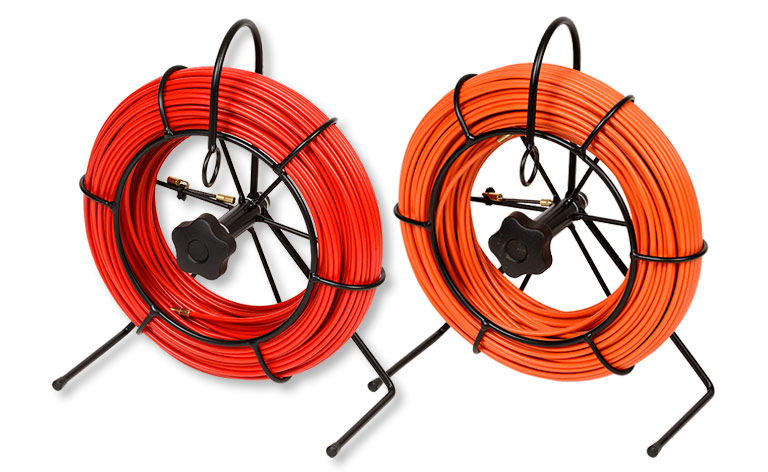 Pequeños_Acero_W-EN